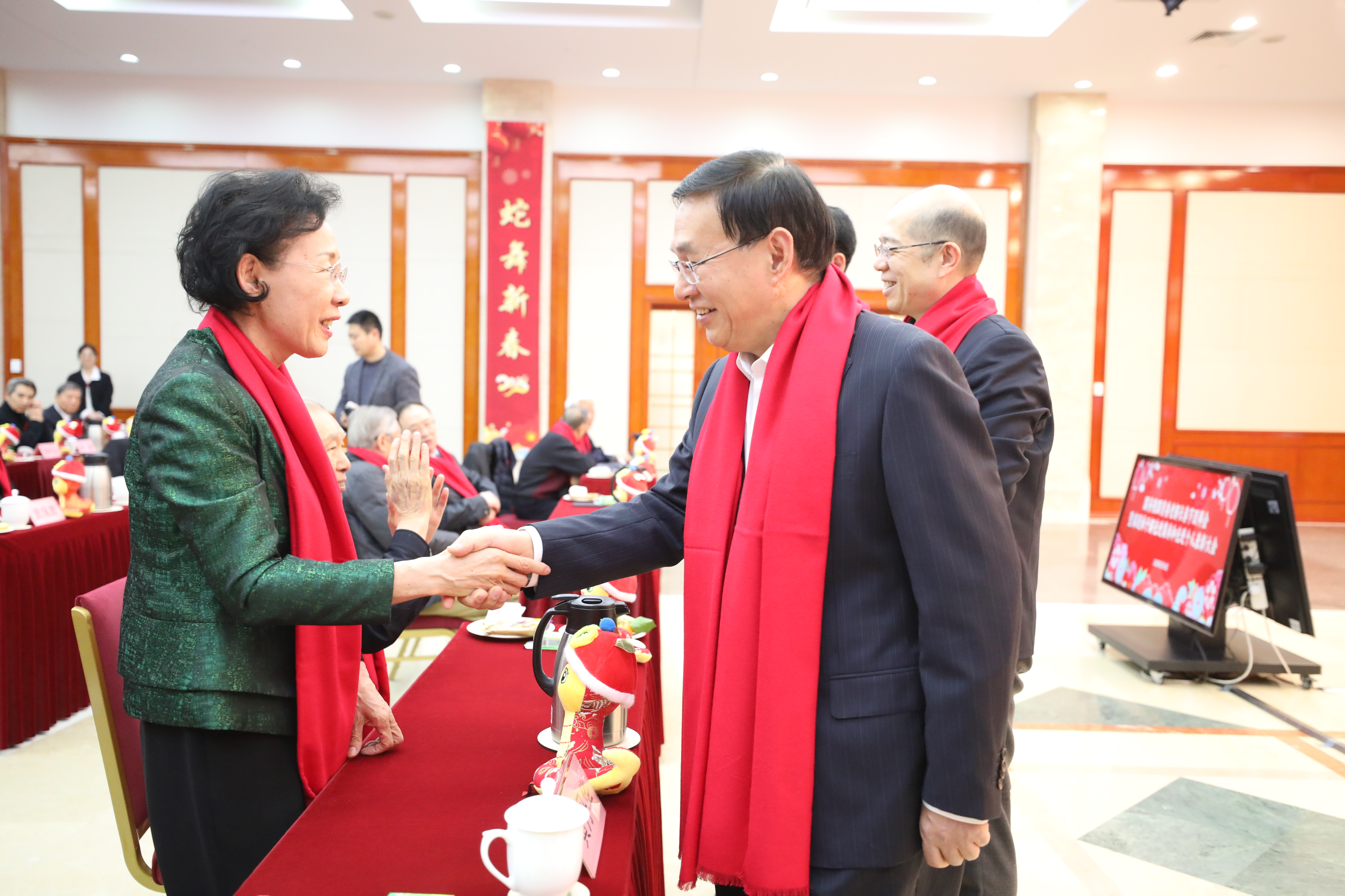 张玉卓、、、国资、、、央企、、、国资委、、、书记、、、主任、、、国企、、、企业刷新